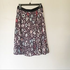 LOFT skirt perfect for Spring!